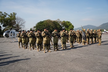 Las operaciones de CentAm Guardian 2026 abarcan dominios terrestre, marítimo, aéreo, cibernético y espacial, integrando tecnología y experiencia multinacional. (Foto: Ministerio de Justicia y Seguridad)