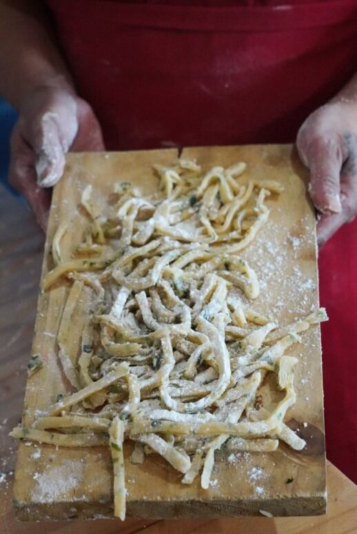 Incorporar las algas en las masas y rellenos de pastas fue una de las primeras estrategias de Carola para ganar comensales