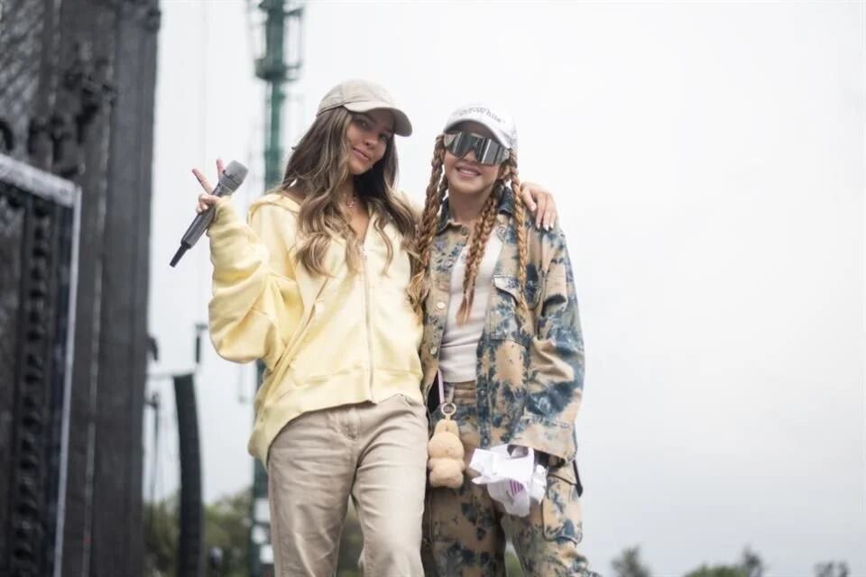Belinda aseguró que cumplió un sueño al cantar en vivo con Shakira el tema 'Día de enero' - crédito @belindapop/Instagram