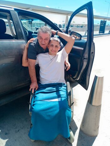 Con Rubén, su padre, rumbo