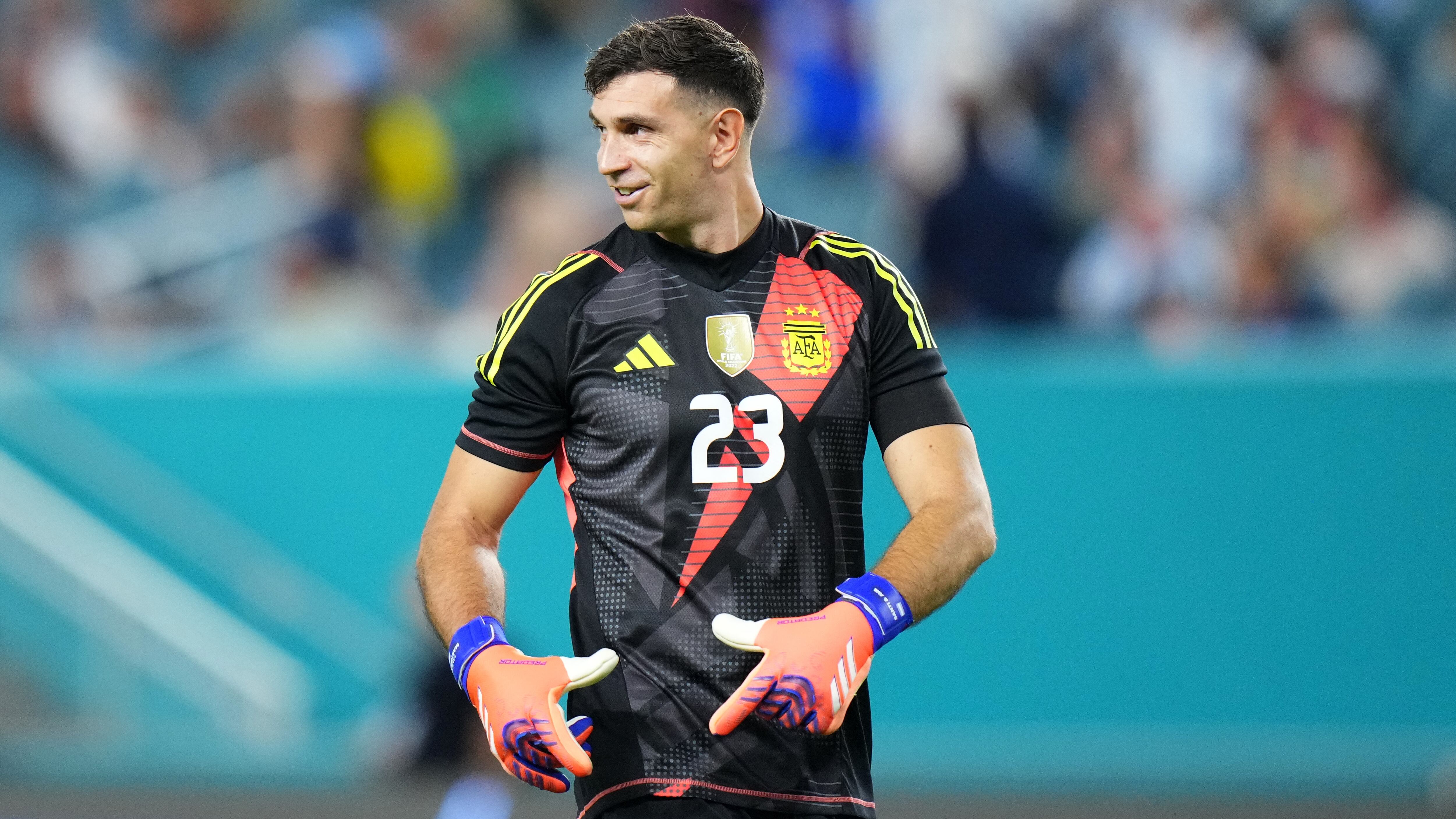 El arquero es clave para la selección argentina rumbo a la Copa del Mundo (AFP)