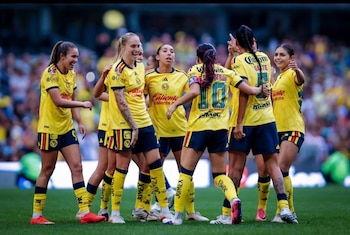 América y Tigres continúan encabezando cada uno de sus grupos. (América Femenil)
