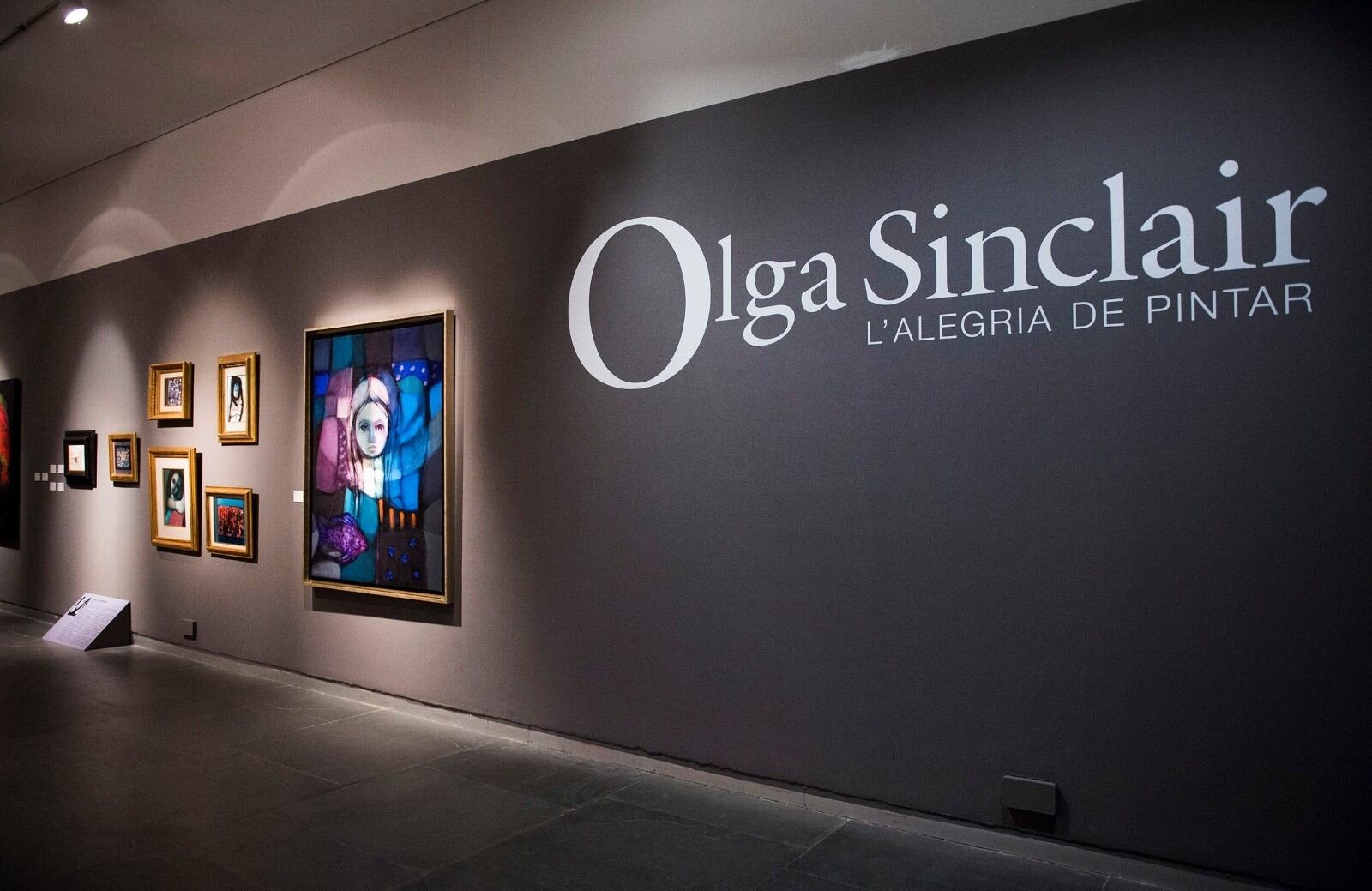 El arte panameño se ve reforzado por pintoras como Olga Sinclair, hija de Alfredo Sinclair, considerado el primer panameño en explorar el expresionismo abstracto.