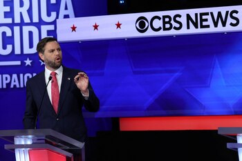 Vance culpa a Kamala Harris