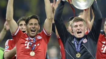Claudio Pizarro y Toni Kroos