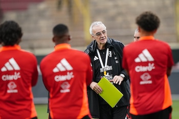 Jorge Fossati entrenó en el
