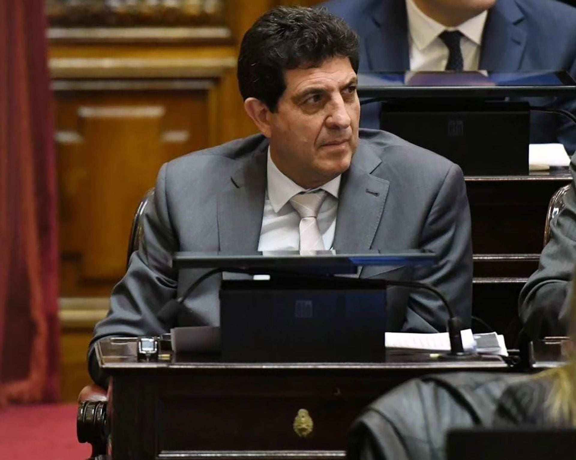 El senador -de nuevo- kirchnerista Fernando Rejal