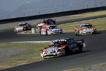 Liderando el pelotón en San