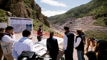 Sheinbaum supervisa obra hidráulica el Tunal II en Durango: “70 años esperando esta presa y ahora ya la estamos haciendo”. (Foto: X/@EVillegasV)