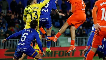 1-2. Aramburu reina en el