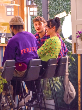 Celebrities en un clic Dua Lipa Anwar Hadid 23092020
