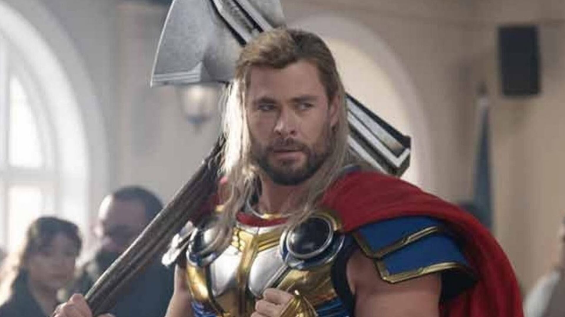 Chris Hemsworth cambió su físico para verse imponente a la hora de interpretar a Thor. (Captura de video)
