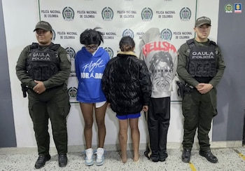 La Policía Nacional capturó en flagrancia a una mujer y aprehendió a dos adolescentes por extorsión en Soacha - crédito Fiscalía