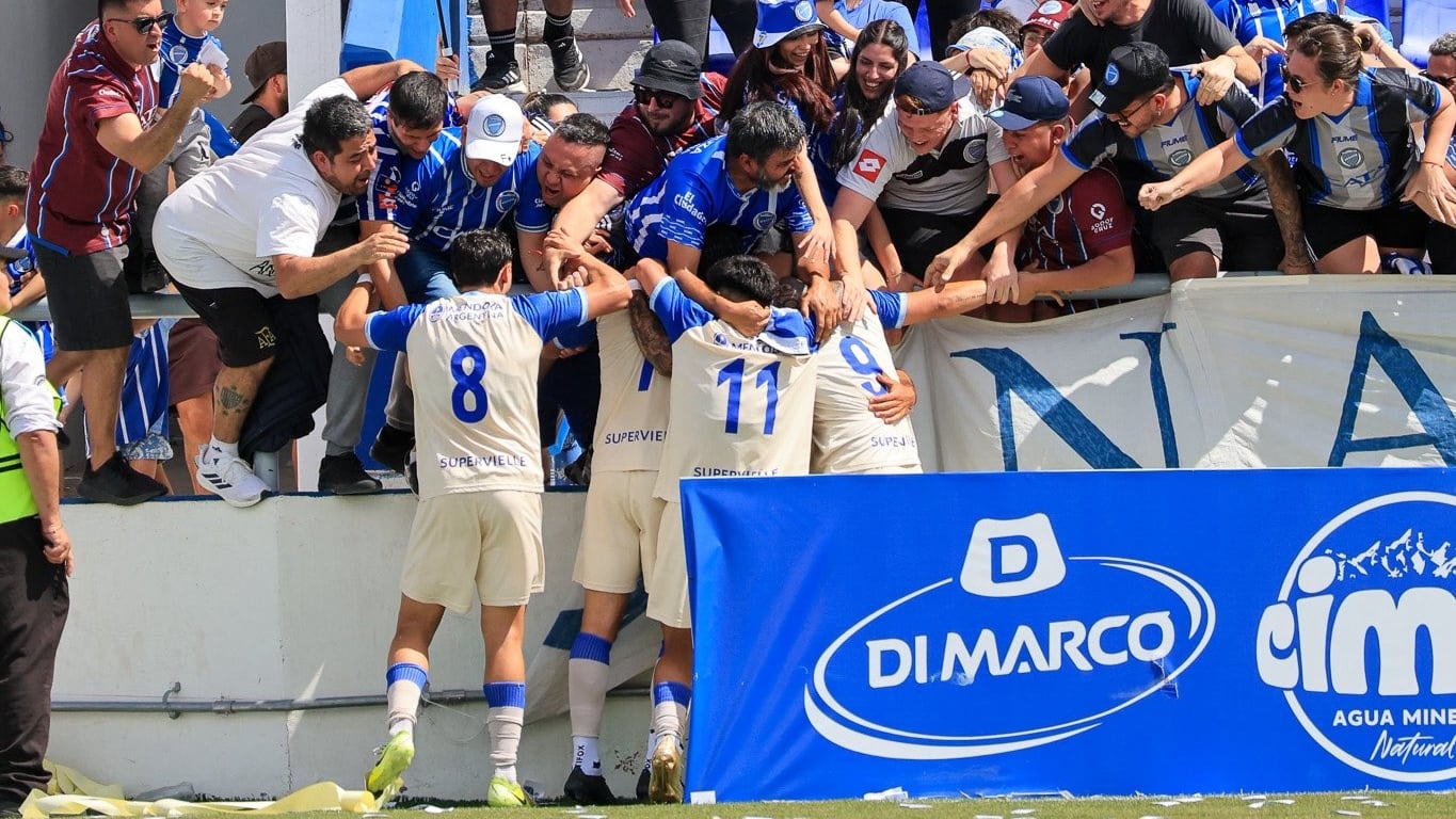 Godoy Cruz y Tristán Suárez jugarán la final por el primer ascenso a la Liga Profesional: Ferro empató y dejó pasar una chance histórica