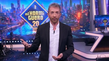 Pablo Motos y Sonsoles Ónega rectifican tras informar erróneamente sobre el IVA de los libros: “Nadie comprobó el dato”