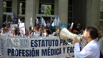 La Plataforma de Organizaciones de Pacientes llama a intensificar el diálogo para evitar la huelga médica indefinida