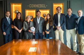 Estuvieron junto a Domínguez la