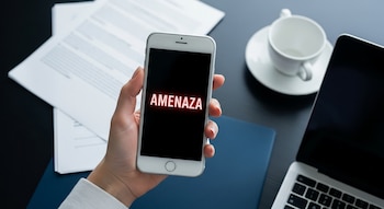 Denuncian amenazas e intento de extorsión contra activista en CDMX