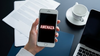 Denuncian amenazas e intento de extorsión contra activista en CDMX, piden integrar a Mecanismo de Protección federal