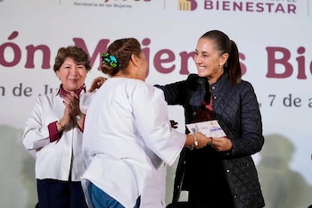 Pensión Mujeres Con Bienestar programas sociales entrega de tarjeta Edomex Naucalpan Edomex