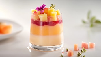 Gelatina de ponche de frutas,