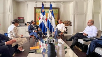 El Salvador y República Dominicana