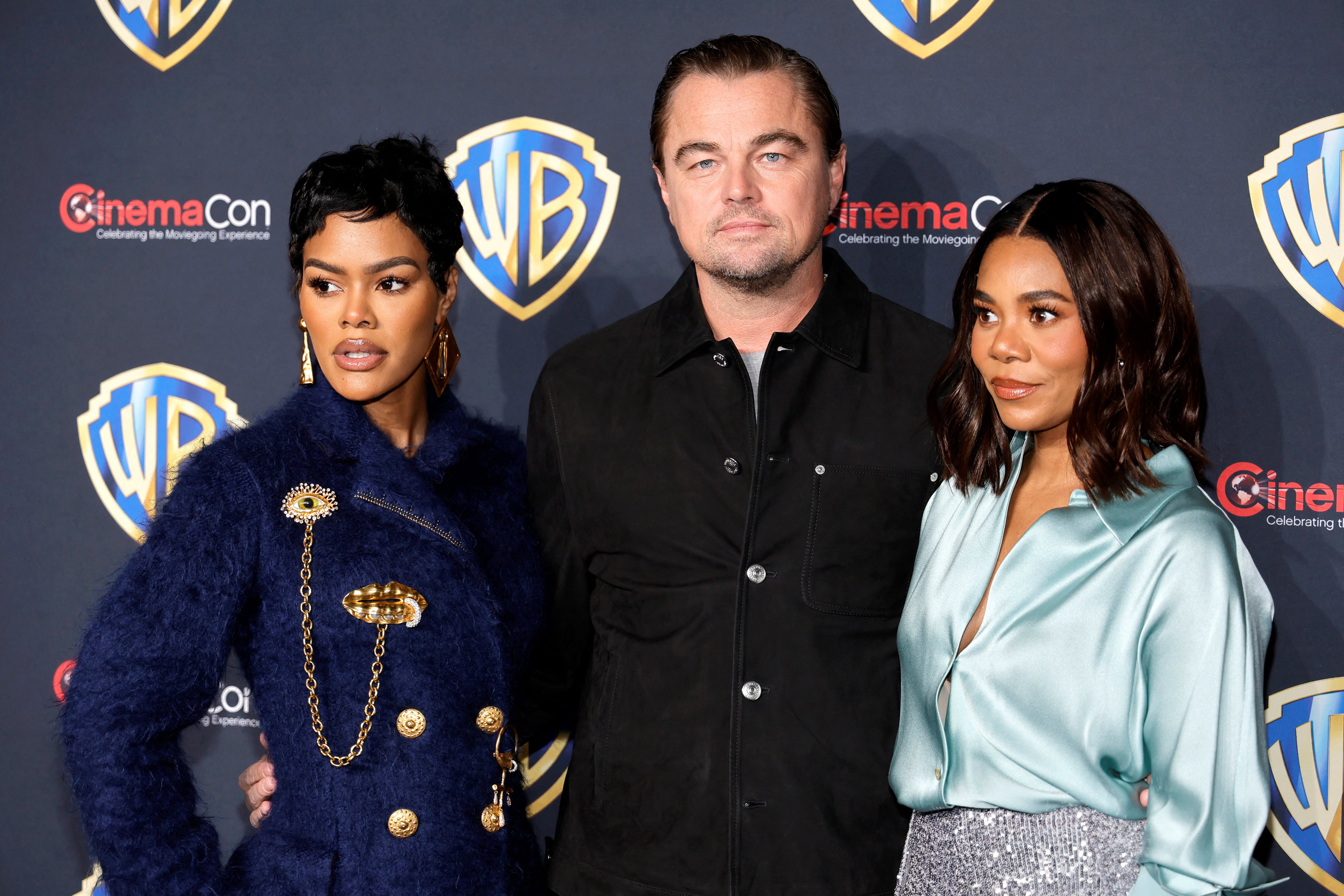 Taylor destaca la actitud profesional de Leonardo DiCaprio y su capacidad para mantener la horizontalidad en el set (REUTERS/Steve Marcus)