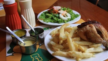 Desde un modesto local de