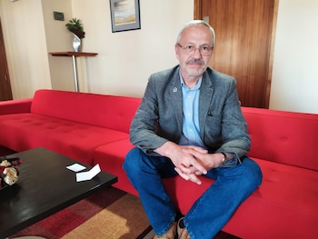 Barry Elsby es uno de