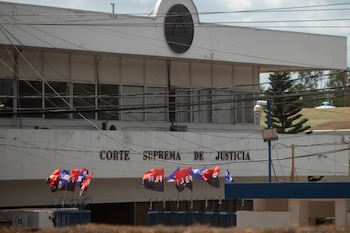 La Corte Suprema de Justicia de Nicaragua eliminó del registro a al menos 2.000 abogados y les impidió ejercer. (EFE/ STR)