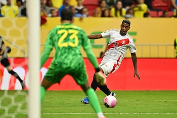 Miguel Araujo fue titular contra Brasil por Eliminatorias 2026.