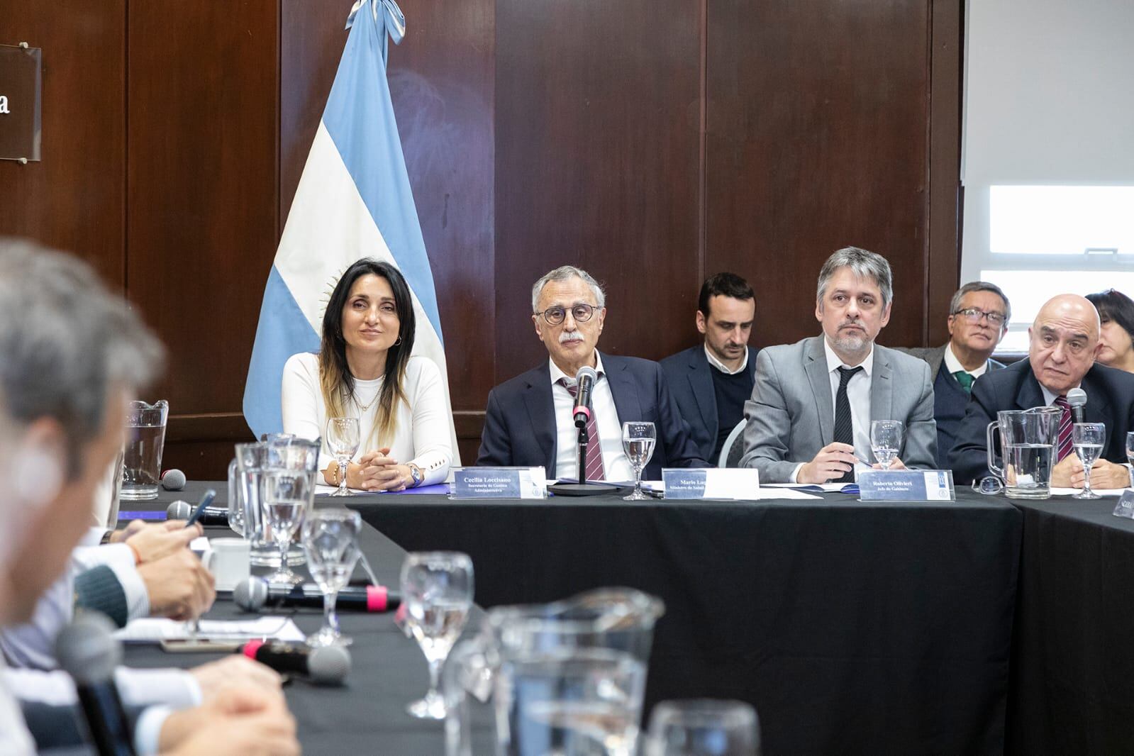 Mario Lugones junto a Cecilia Loccisano