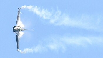 F-16 estadounidense se estrella junto