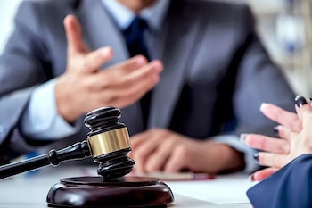 En las áreas legal y administrativa, la Sunat también ha habilitado diversas vacantes, entre las que sobresale la de especialista legal en contrataciones del Estado.