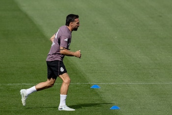 Carvajal recuperándose en Valdebebas. (EFE/Daniel González)
