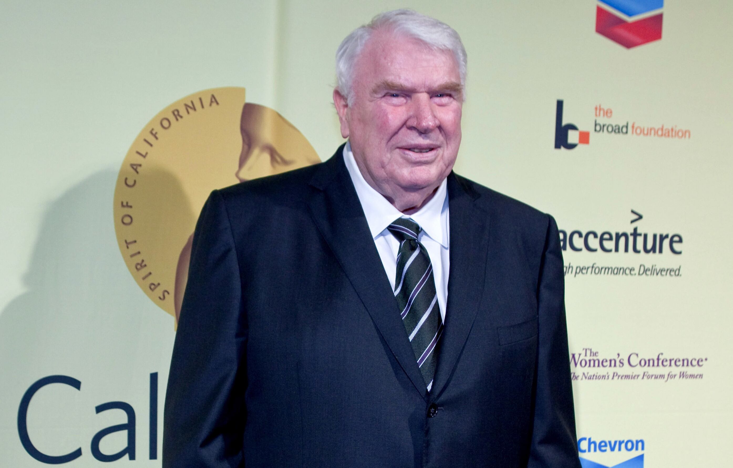 La cinta retratará la vida del icónico entrenador de la NFL John Madden. EFE / EPA / PETER DASILVA.