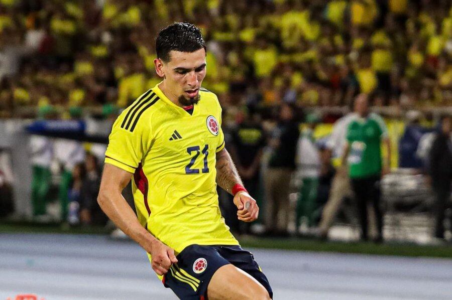 Daniel Muñoz podría cambiar de club en los próximos meses - crédito @FabrizioRomano/X