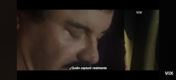 Escenas del tráiler de la docuserie "Operación Cisne Negro". (ViX/captura de pantalla)