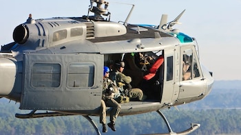 Fiscalía reveló presunto acuerdo criminal para direccionar millonario contrato de mantenimiento de helicópteros Mi-17 del Ejército hacia empresa estadounidense