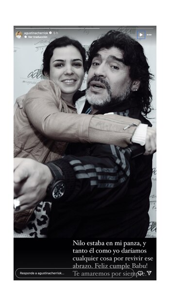 Agustina Cherrí tiene una relación