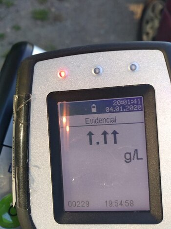 El display del alcoholímetro muestra