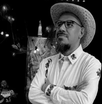 La comunidad literaria reconoce a