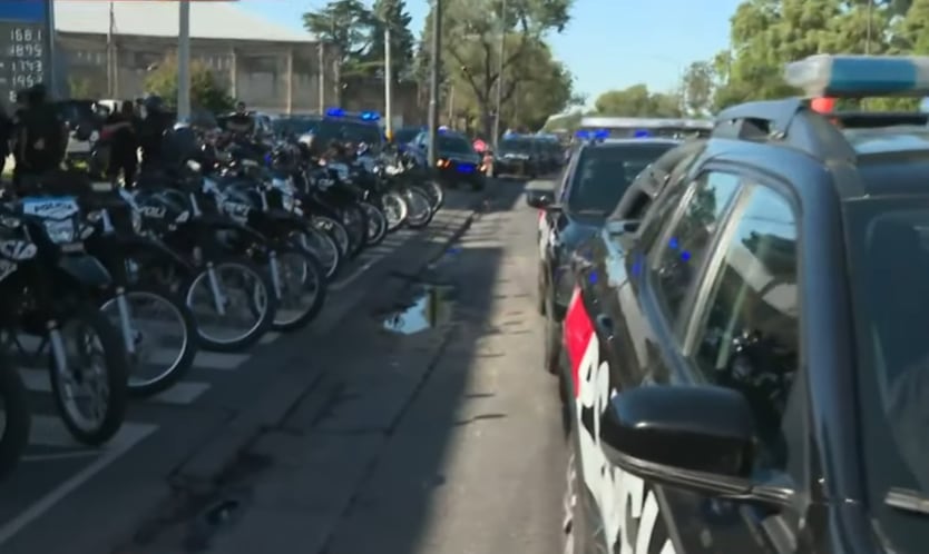 La provincia de Santa Fe puso a disposición a al menos 20 policías que tuvieron actitudes ilícitas durante la protesta