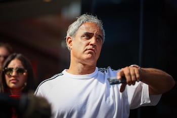 Juan Pablo Montoya analizó la previa del Gran Premio de Hungría 2026 desde el Hungaroring, donde señaló a Ferrari como el equipo a batir por encima de Mercedes - crédito Grosby Group