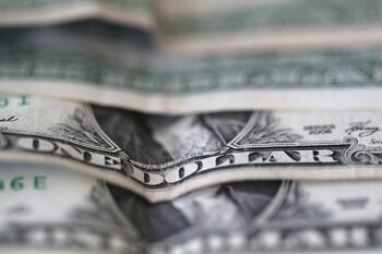 El dólar, con rendimiento negativo en 2022.