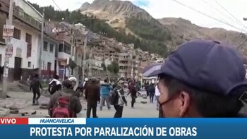 Protesta por paralización de obras