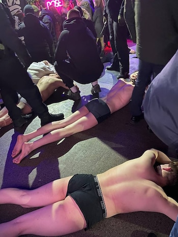 Los clientes y trabajadores fueron