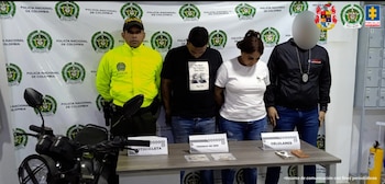 El grupo realizó robos por más de 130 millones de pesos mediante transferencia no autorizada de fondos y apropiación de pertenencias personales - crédito Fiscalía Colombia