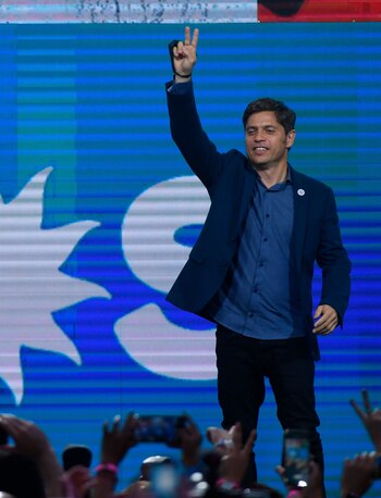 El look de Axel Kicillof