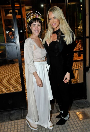 Camila y su hermana Luciana